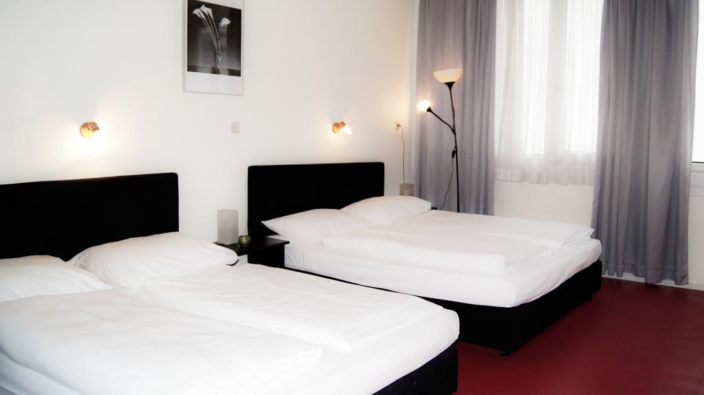 Hotel Hillinger Vienna Room photo